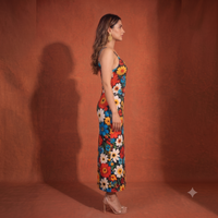 Vashtro Women Retro Multicolor Daisy Print Maxi Dress